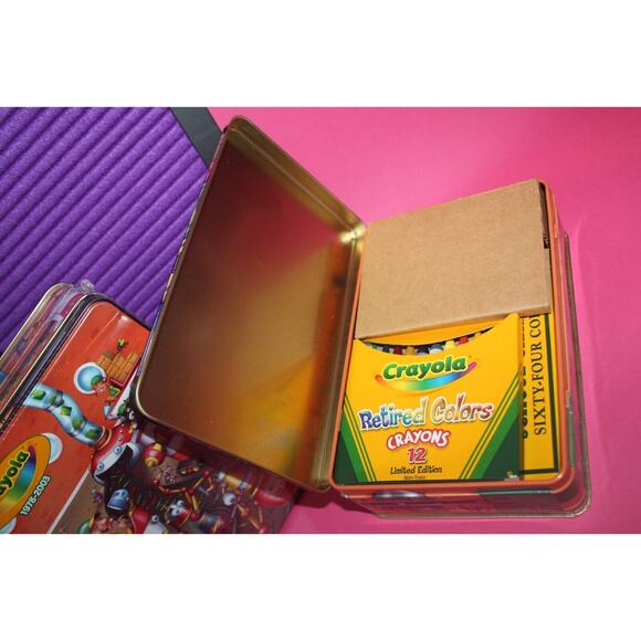 2 Crayola Vintage Tins With Retired Crayons And 64 Classic Nostalgia Box Sets - Picture 2 of 9